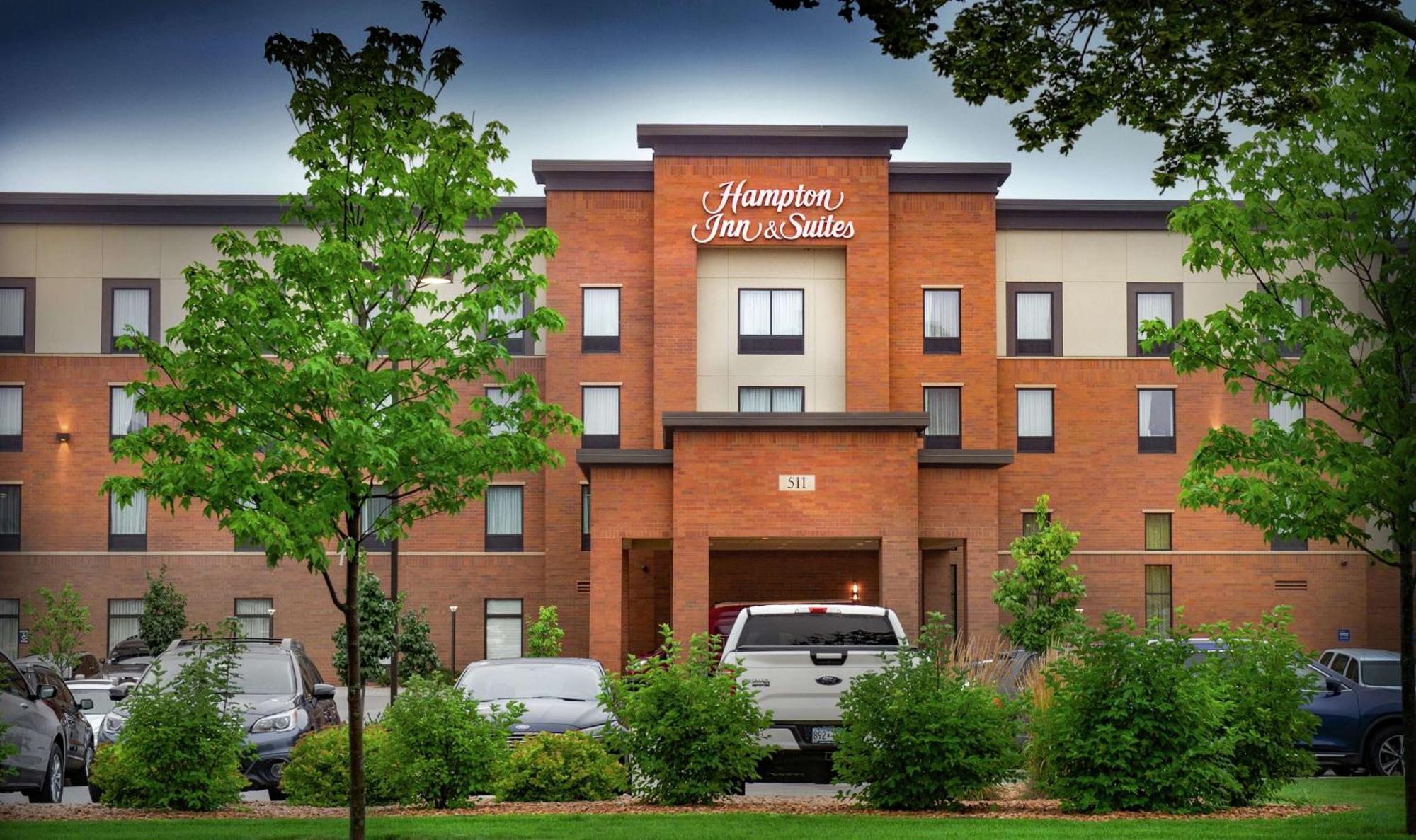 Hampton Inn And Suites La Crosse Downtown Экстерьер фото